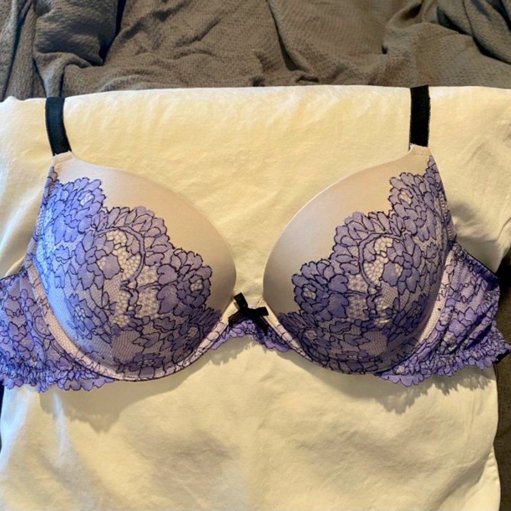Victoria's Secret Dream Angels Lace Push-up bra 32DD